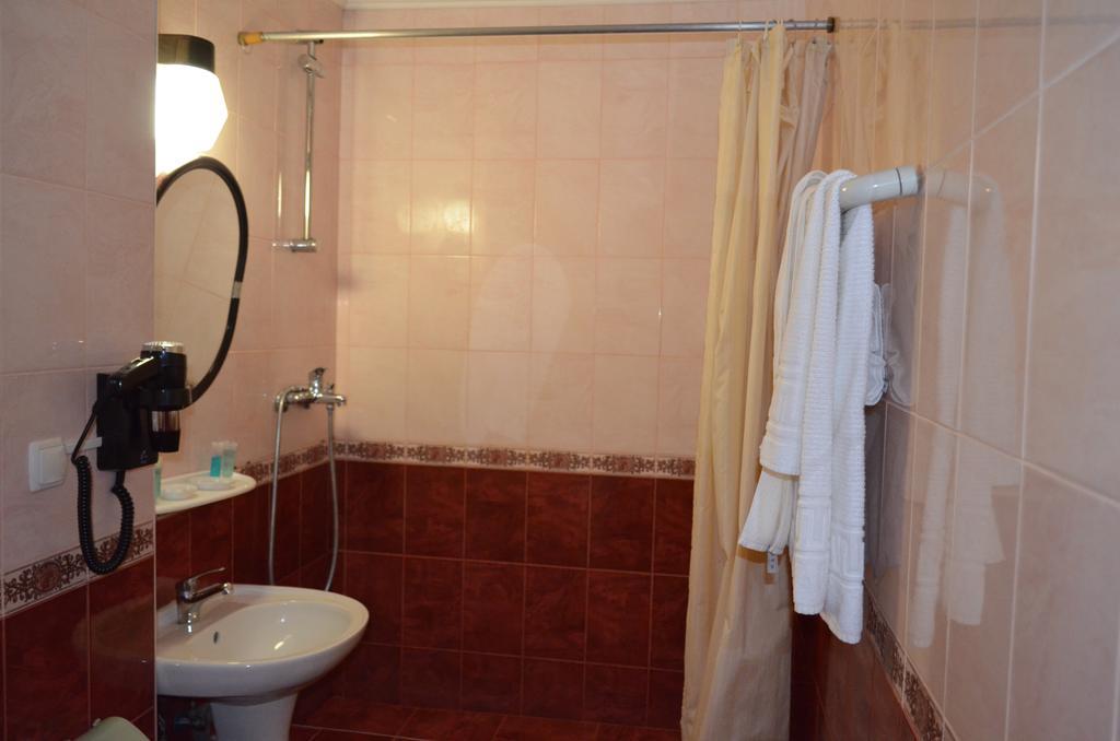 Hotel Cooperator Kiev Extérieur photo